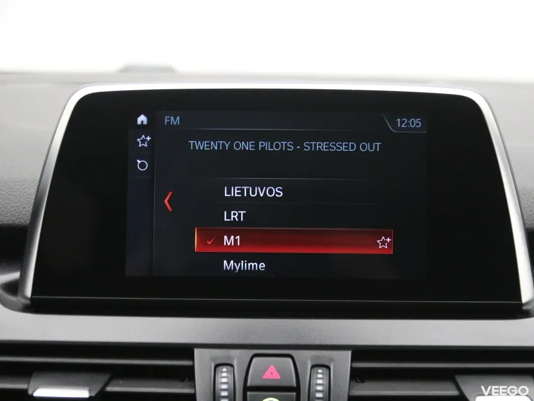 BMW 218 1.5 103kW