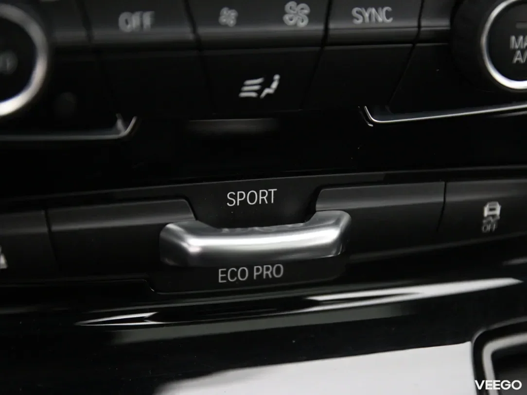 BMW 218 1.5 103kW