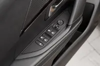 Peugeot 208 74kW thumbnail