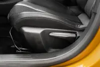 Peugeot 208 74kW thumbnail