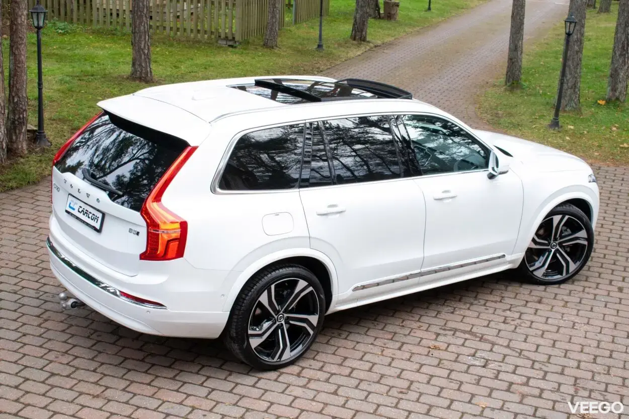 Volvo XC90 7s Ultimate Bright Xenium Luxury FULL 2 183kW