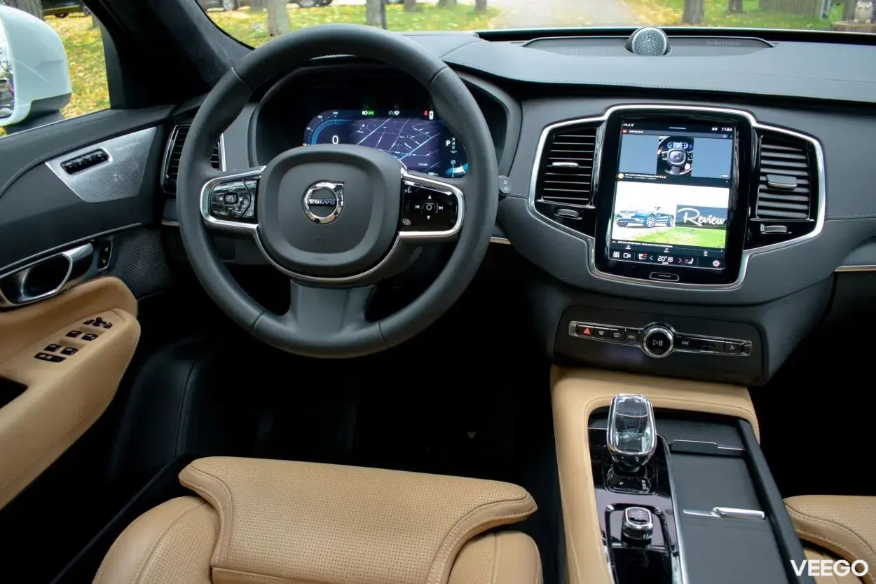 Volvo XC90 7s Ultimate Bright Xenium Luxury FULL 2 183kW