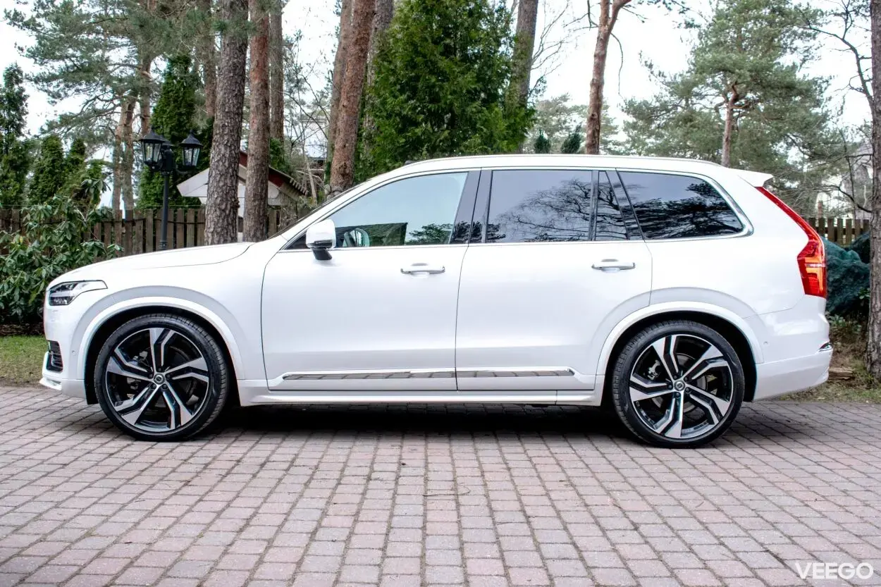 Volvo XC90 Ultimate Bright Xenium Lux 2 183kW
