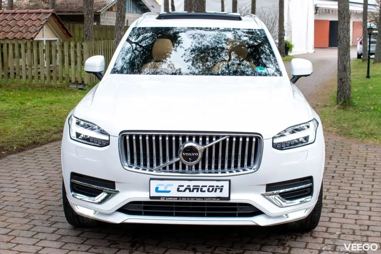 Volvo XC90 7s Ultimate Bright Xenium Luxury FULL 2 183kW