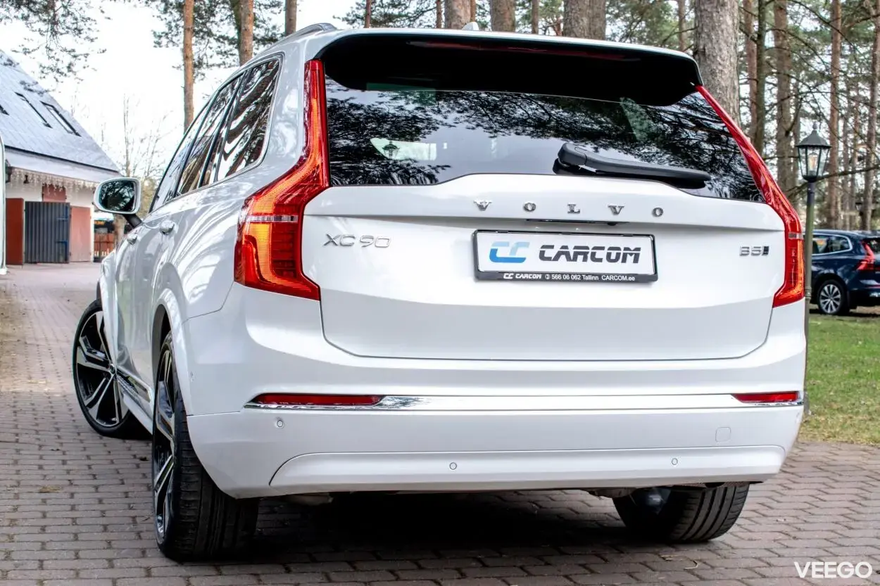 Volvo XC90 Ultimate Bright Xenium Lux 2 183kW