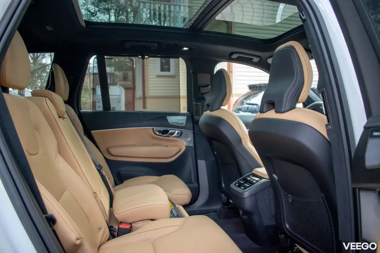 Volvo XC90 Ultimate Bright Xenium Lux 2 183kW