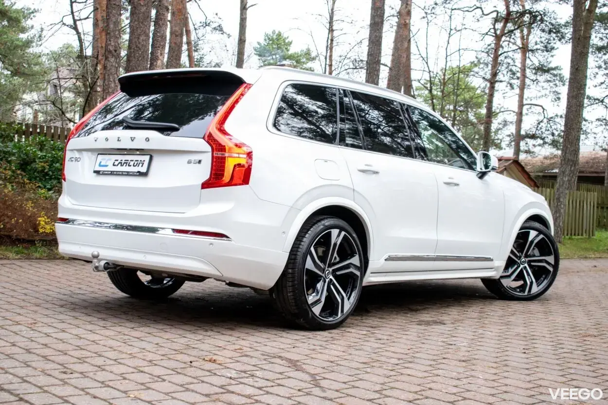 Volvo XC90 7s Ultimate Bright Xenium Luxury FULL 2 183kW