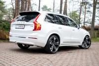 Volvo XC90 7s Ultimate Bright Xenium Luxury FULL 2 183kW thumbnail