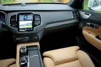 Volvo XC90 7s Ultimate Bright Xenium Luxury FULL 2 183kW thumbnail