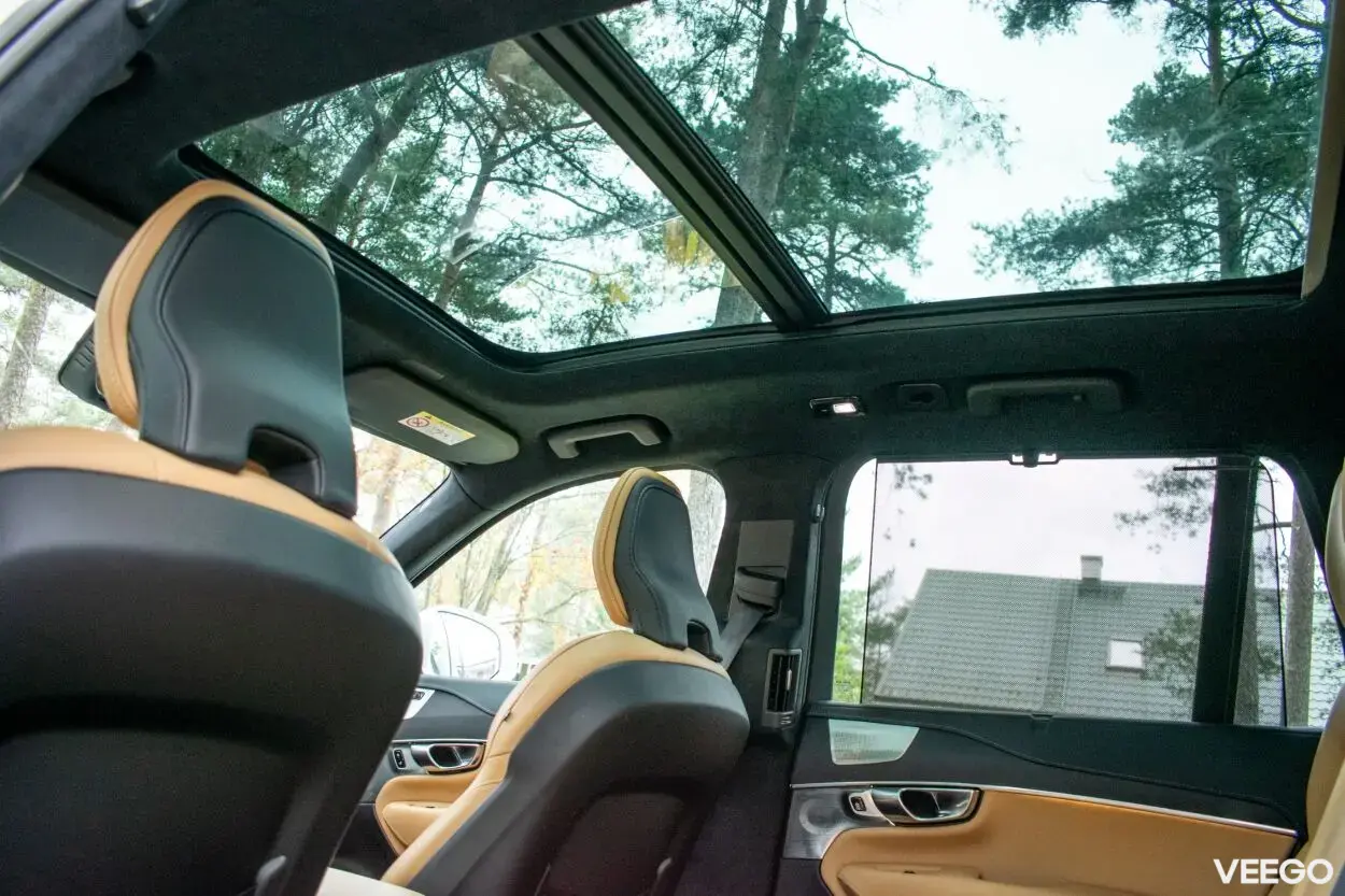 Volvo XC90 7s Ultimate Bright Xenium Luxury FULL 2 183kW