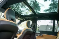 Volvo XC90 7s Ultimate Bright Xenium Luxury FULL 2 183kW thumbnail