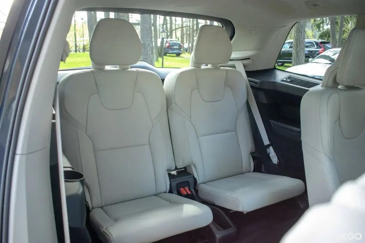 Volvo XC90 DARK R-Design PLUS Intelli PRO Lux PRO 2 183kW