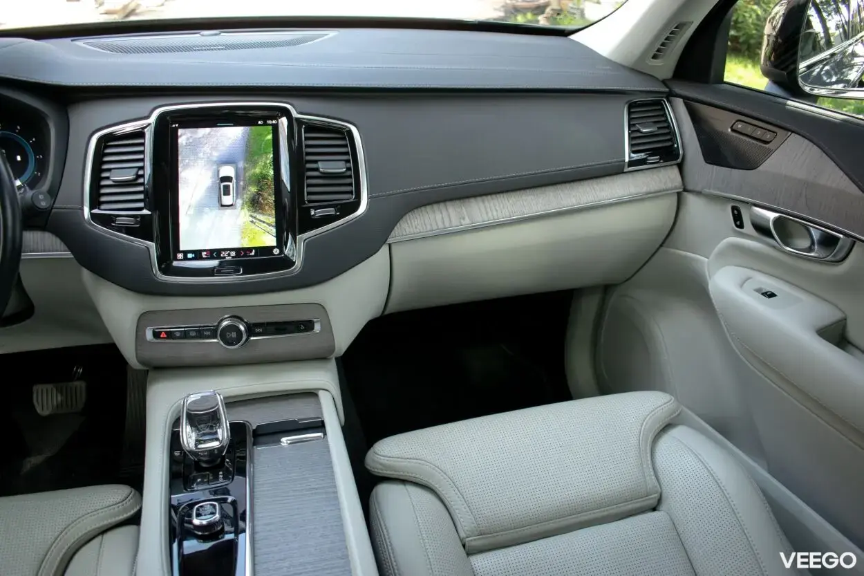 Volvo XC90 DARK R-Design PLUS Intelli PRO Lux PRO 2 183kW