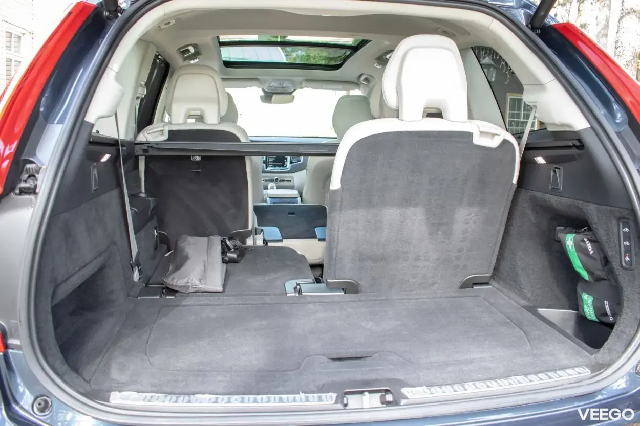 Volvo XC90 DARK R-Design PLUS Intelli PRO Lux PRO 2 183kW