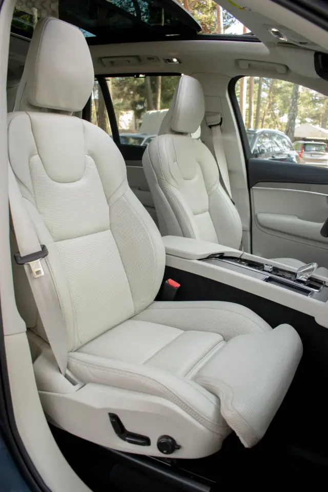 Image of Volvo XC90 AWD Inscription Intelli Lux PRO 2 190kW