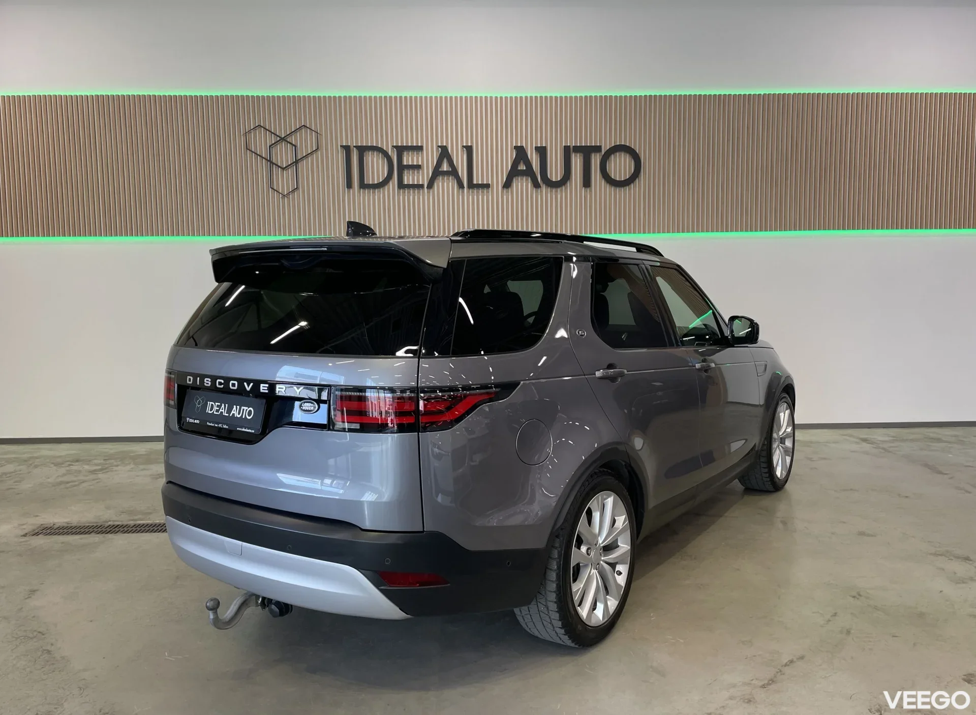 Land Rover Discovery D250 SE 3.0 183kW