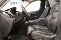 Volvo XC90 B5 Inscription AWD B&W 2 173kW thumbnail