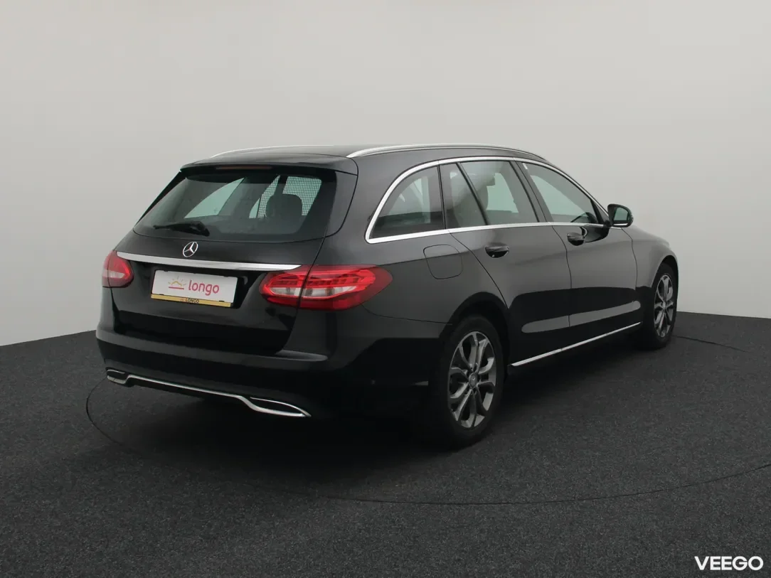 Mercedes-Benz C180 1.6 85kW