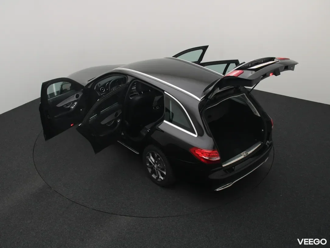 Mercedes-Benz C180 1.6 85kW