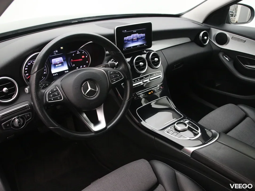 Mercedes-Benz C180 1.6 85kW