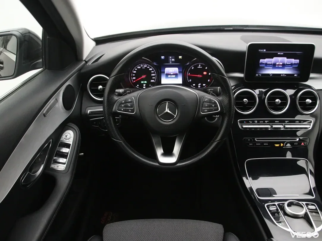 Mercedes-Benz C180 1.6 85kW
