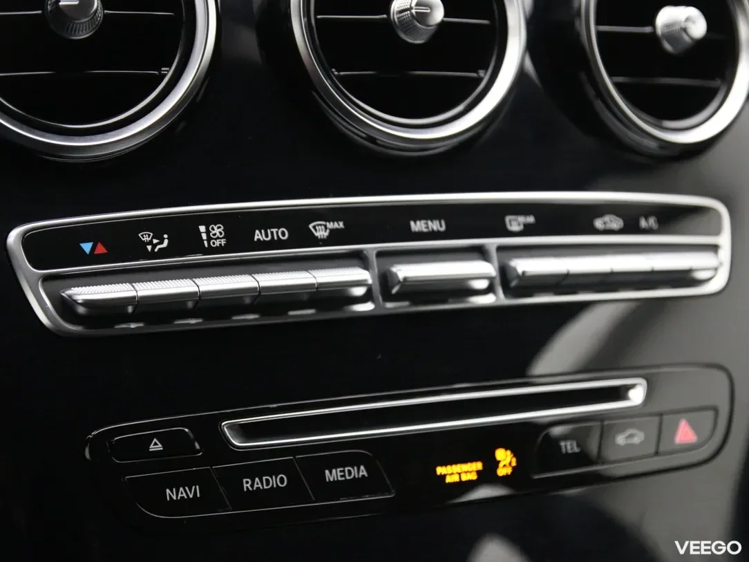 Mercedes-Benz C180 1.6 85kW