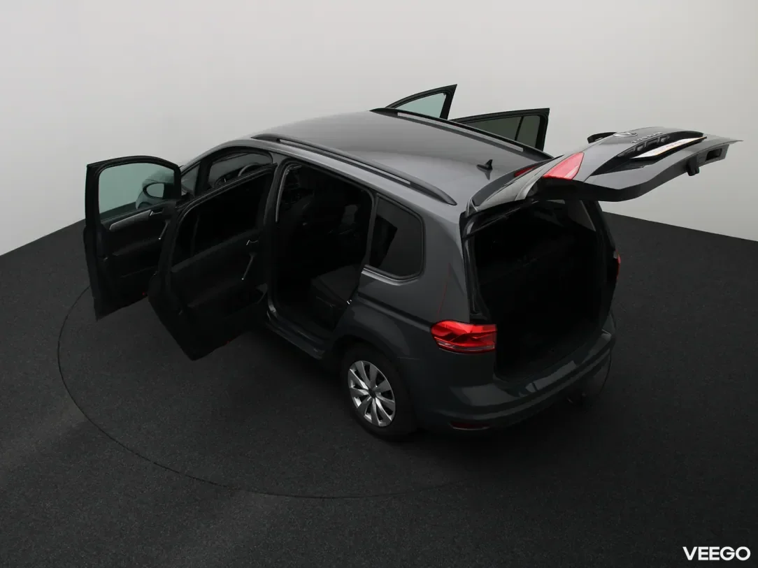 Volkswagen Touran 1.5 110kW