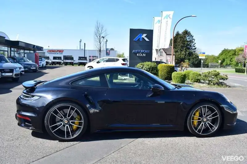 Porsche 911 3.7 478kW