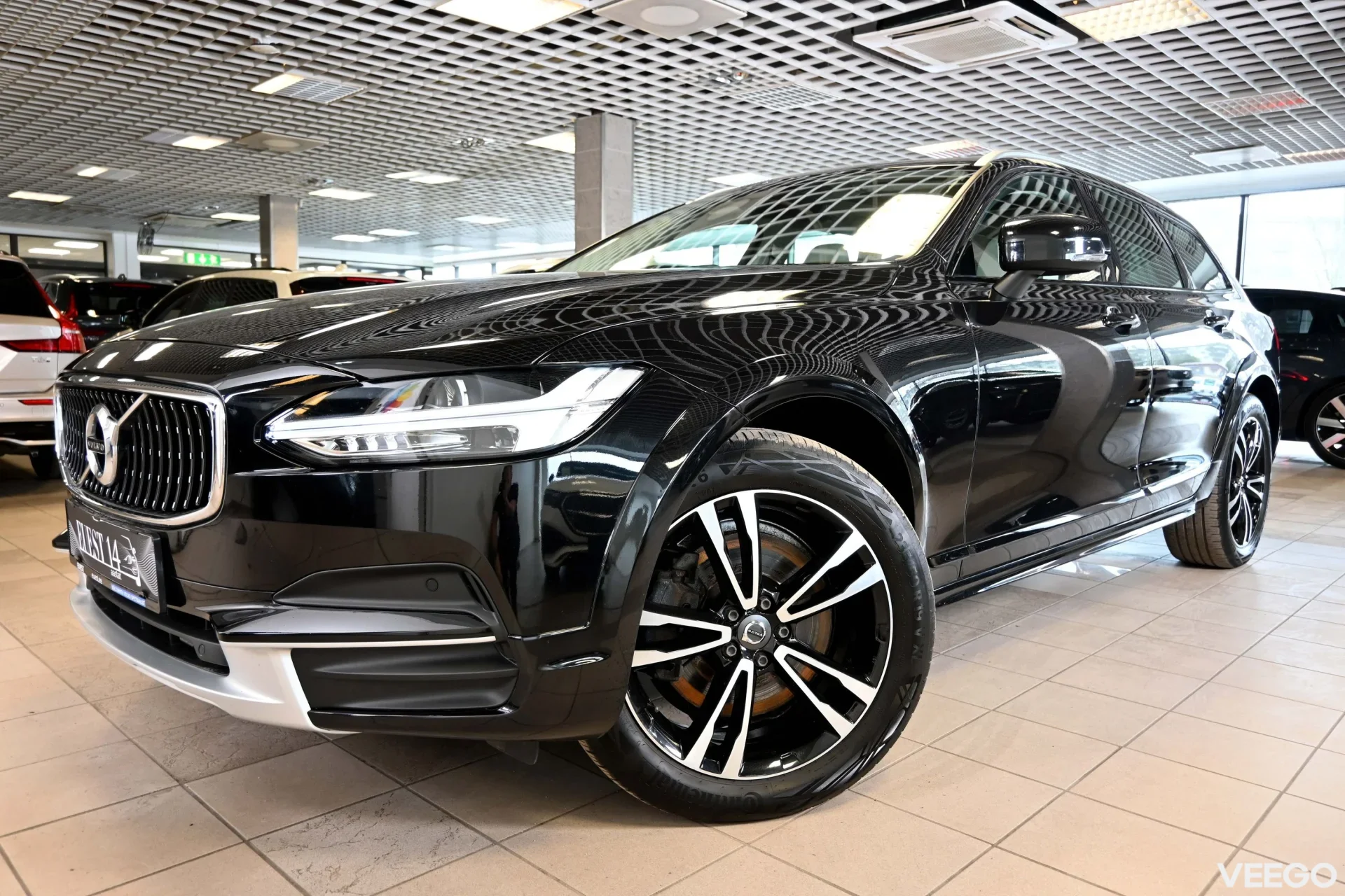 Volvo V90 Cross Country AWD INSCRIPTION INTERIOR XENIUM PRO INTELLI SAFE 2 140kW