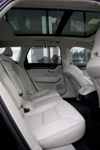 Volvo V90 Cross Country AWD INSCRIPTION INTERIOR XENIUM PRO INTELLI SAFE 2 140kW thumbnail