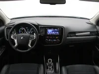 Mitsubishi Outlander 2 120kW thumbnail