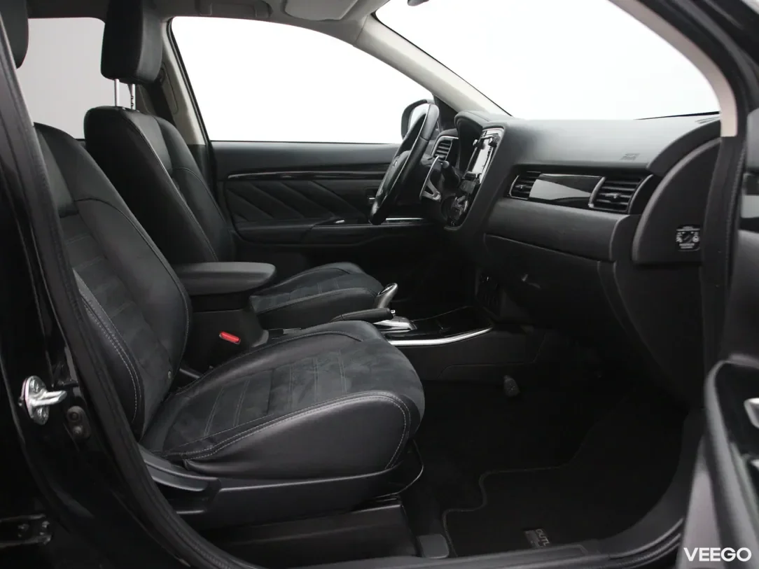 Mitsubishi Outlander 2 120kW