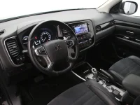 Mitsubishi Outlander 2 120kW thumbnail