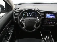 Mitsubishi Outlander 2 120kW thumbnail