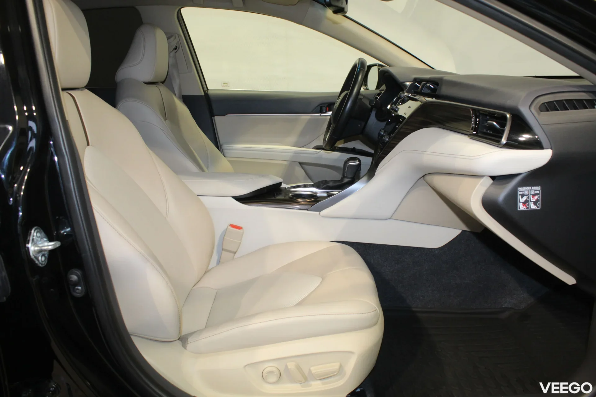 Toyota Camry Executive 2.5 131kW