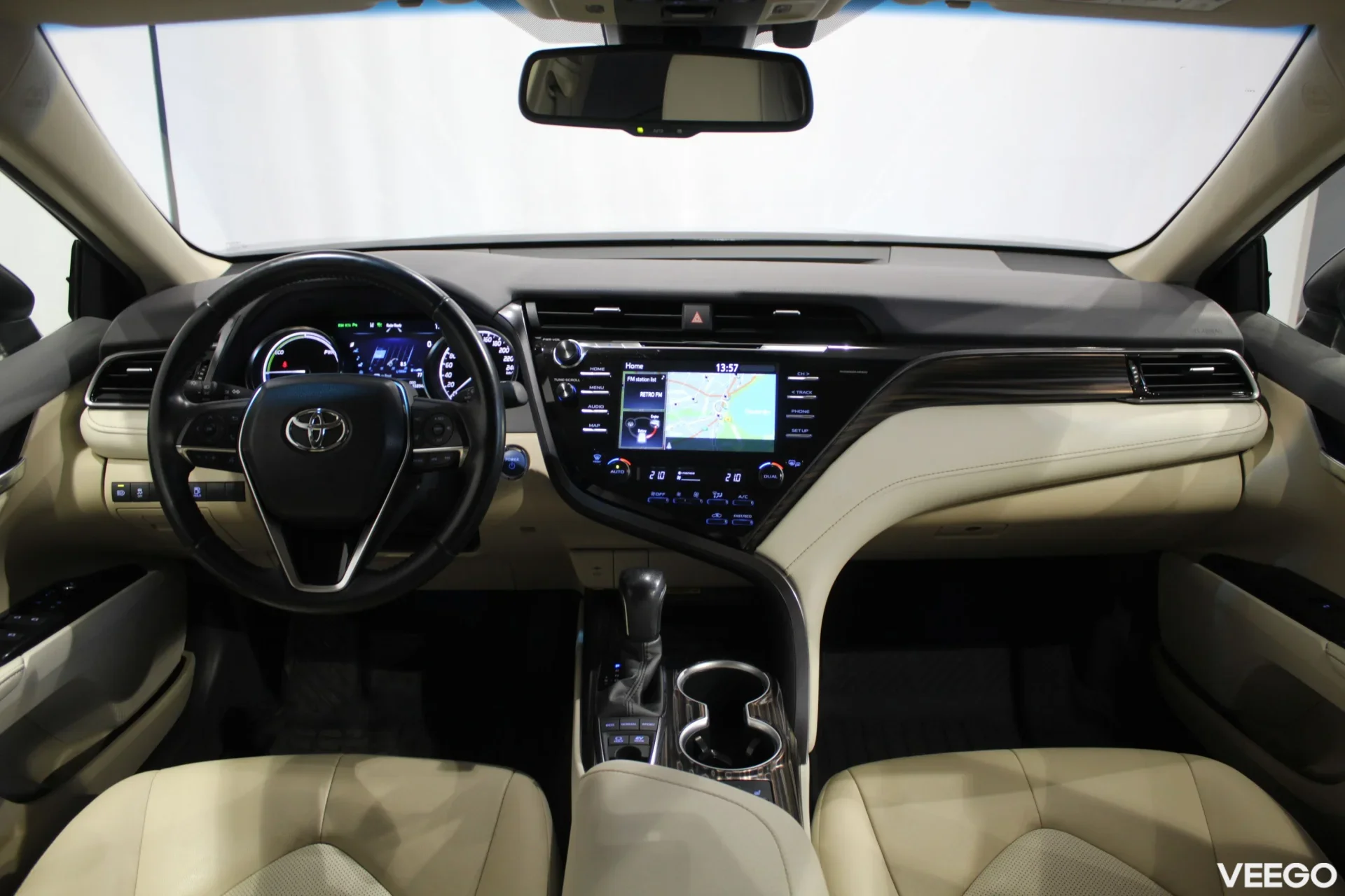 Toyota Camry Executive 2.5 131kW