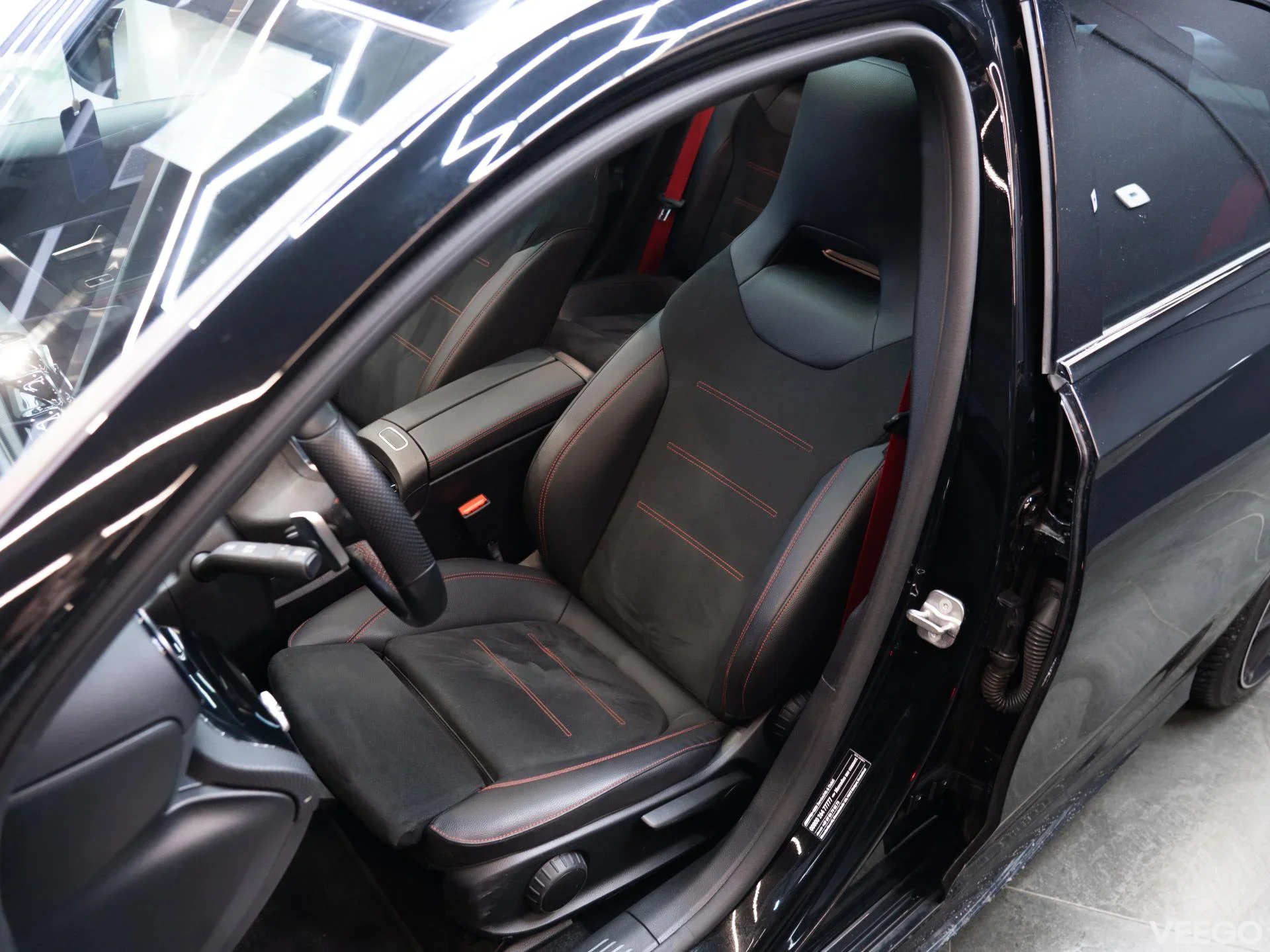 Mercedes-Benz A45 AMG 2.0 285kW