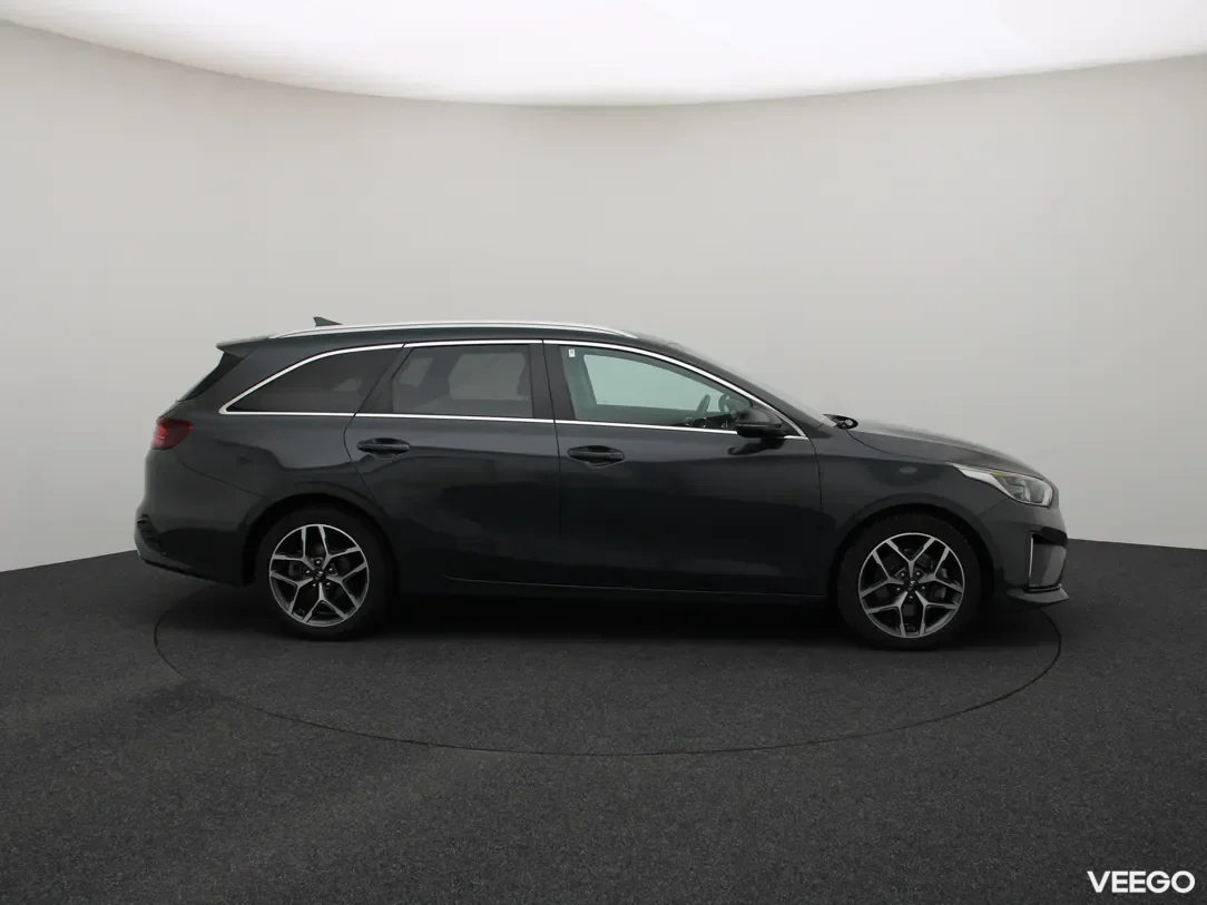 Kia Ceed Plus 1.5 118kW