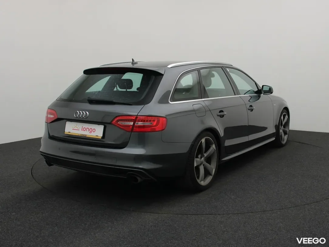 Audi A4 1.8 125kW