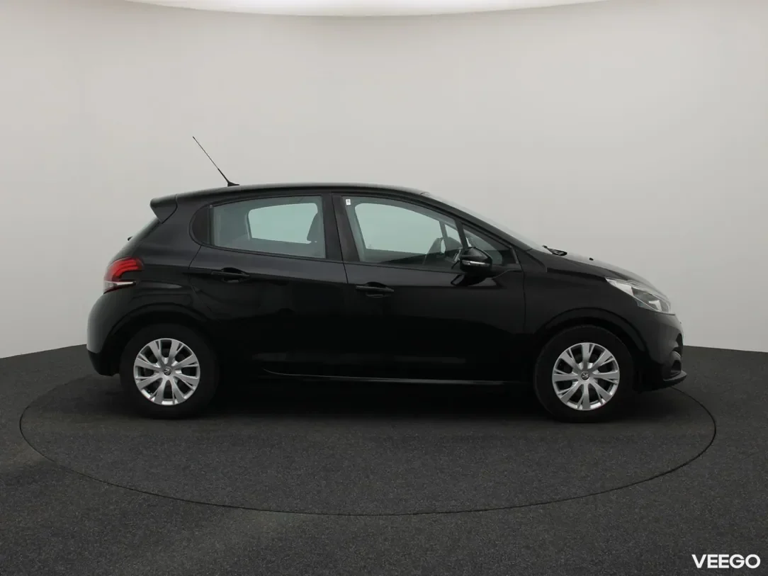 Peugeot 208 1.2 60kW