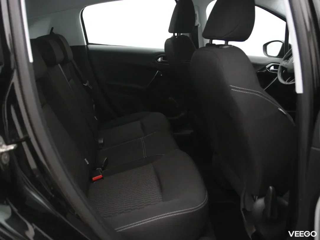 Peugeot 208 1.2 60kW