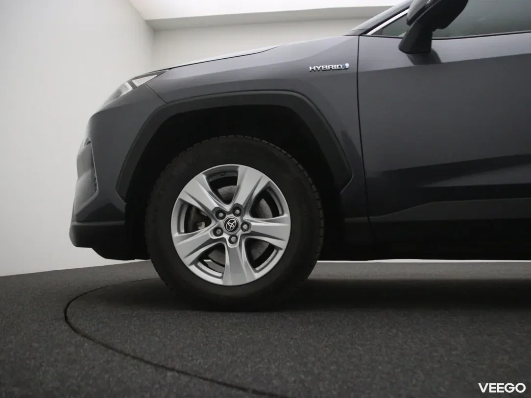 Toyota rav-4 2.5 160kW