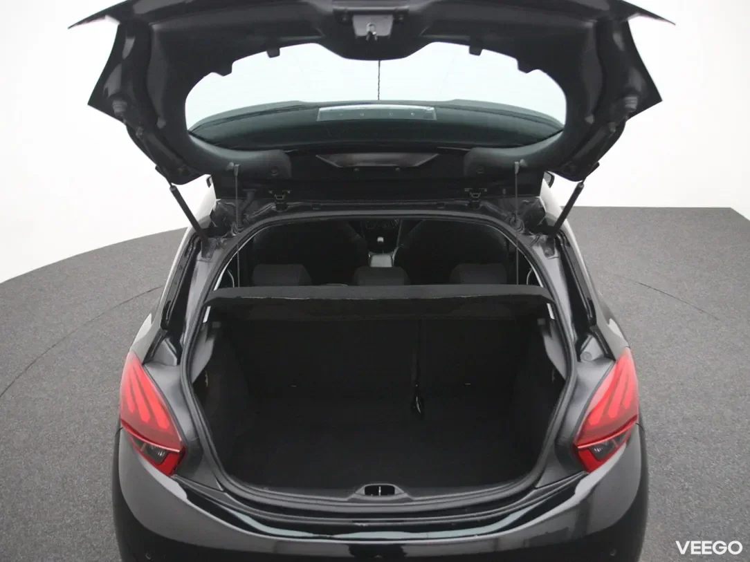 Peugeot 208 1.2 60kW