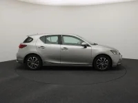 Lexus ct-200h 1.8 100kW thumbnail