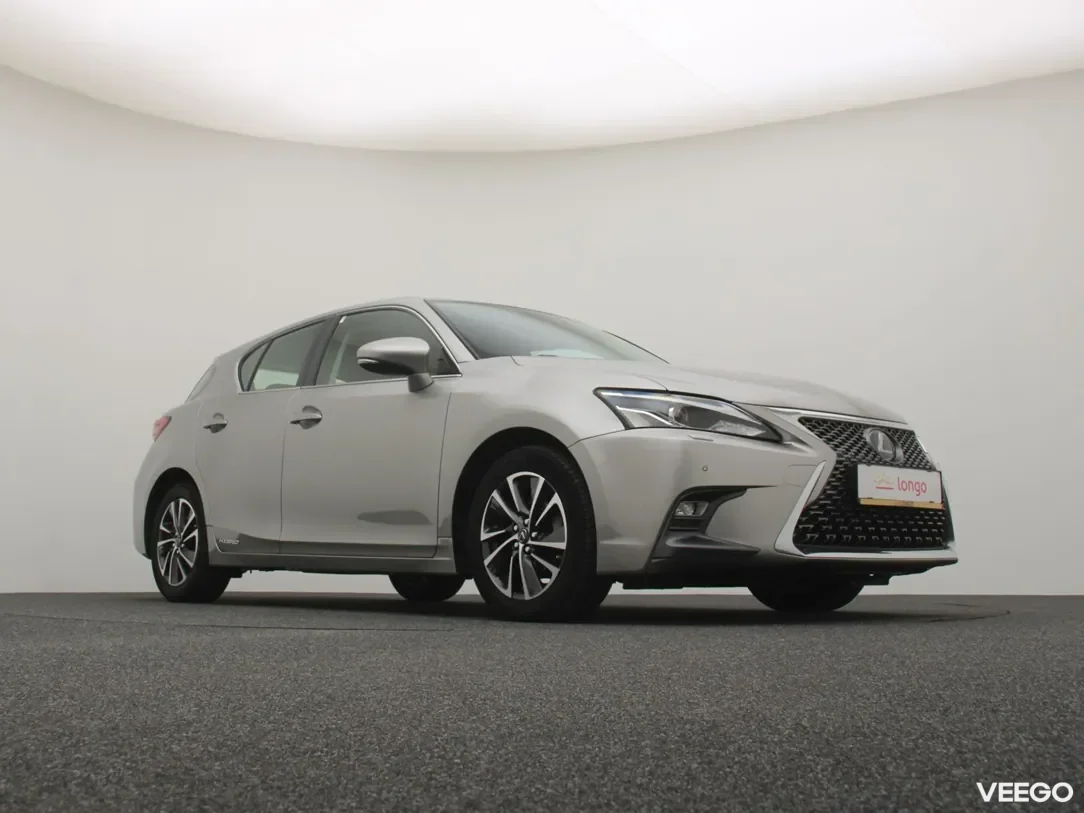 Lexus ct-200h 1.8 100kW