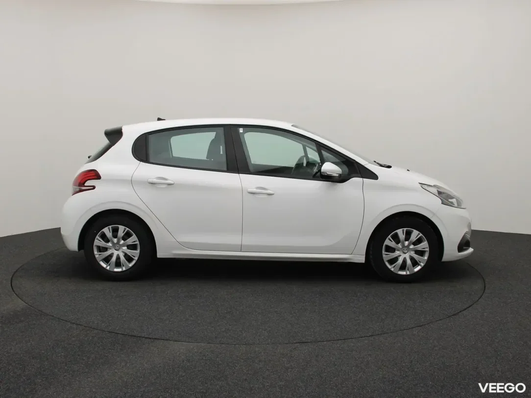 Peugeot 208 1.2 60kW