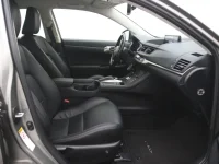 Lexus ct-200h 1.8 100kW thumbnail