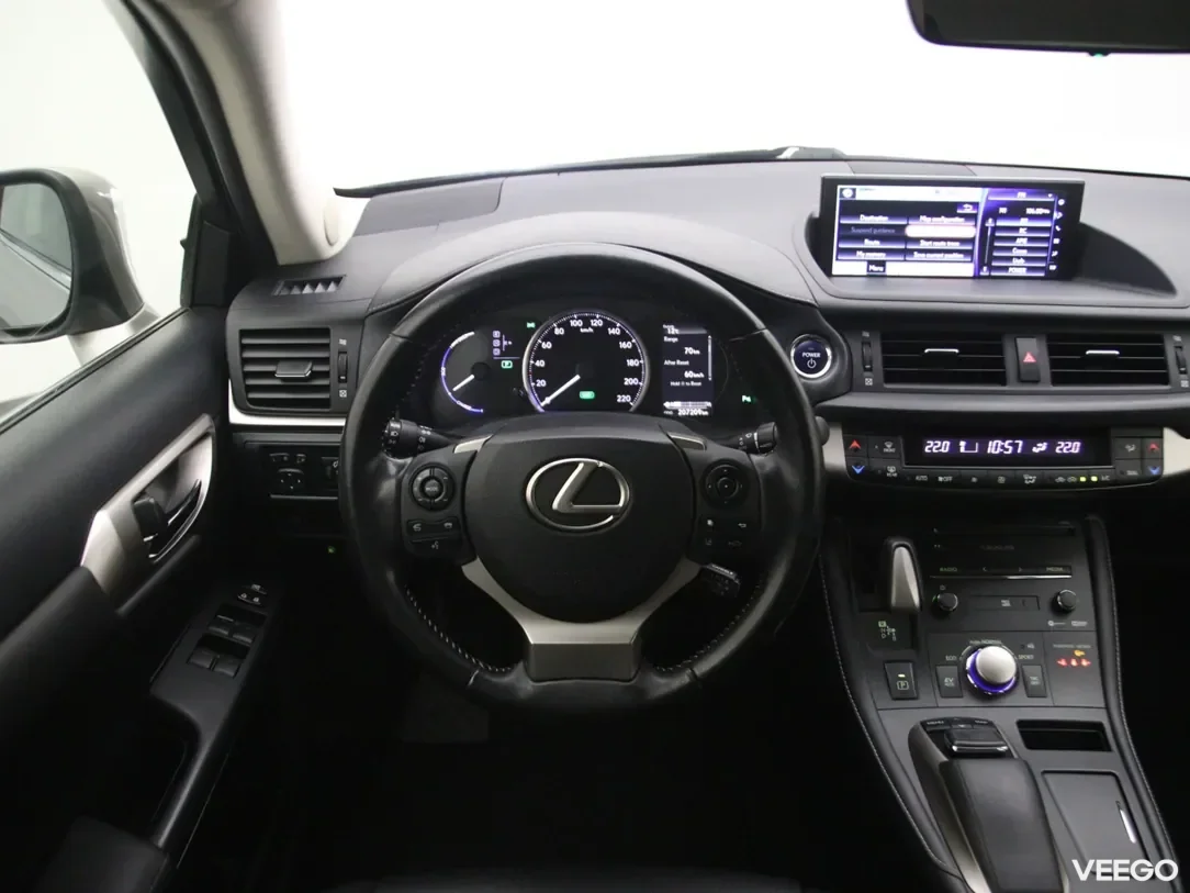 Lexus ct-200h 1.8 100kW