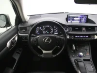 Lexus ct-200h 1.8 100kW thumbnail
