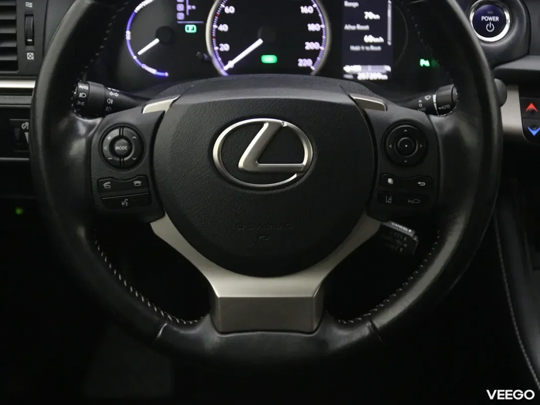 Lexus ct-200h 1.8 100kW